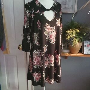 Three Hearts Black Floral Long Sleeve Dress